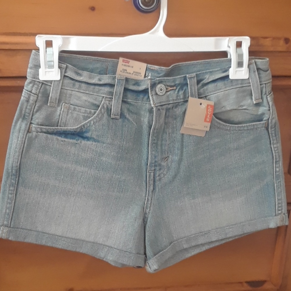 Levis shorts